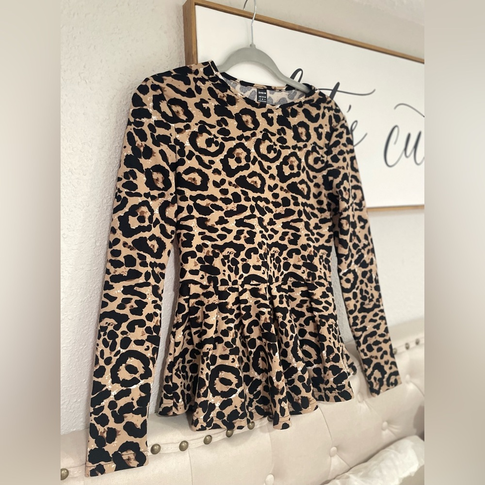 SHEIN Animal Print Long Sleeve Peplum Top